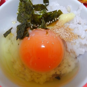 簡単♪朝ごはん♪焼き海苔とおろし生姜の卵かけご飯